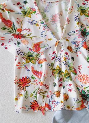 Лёгкая яркая блуза с красивой спинкой vero moda4 фото