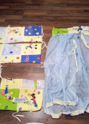 Бортики и балдахин