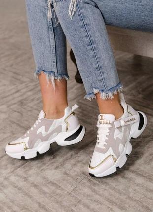 Круті жіночі кросівки весна-осінь світлі sneakers white beige