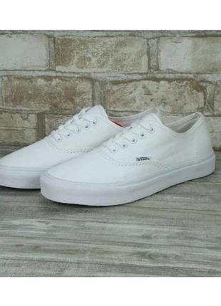 Кеді vans authentic triple white1 фото