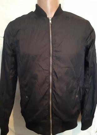 Чоловіча вітровка h&m