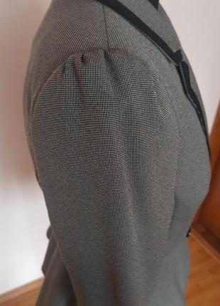 Елегантний піджак з баскою new look6 фото