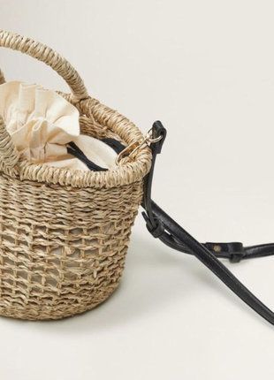 Плетеная фирменная сумочка mango ручной работы.4 фото