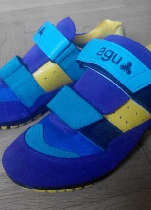 Кросівки agu