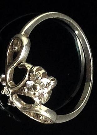 Серебряное кольцо "корона" с блестящими фианитами 925*7 фото