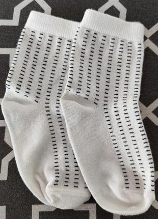 Білі шкарпетки із чорним малюнком next р. 6-8,5
