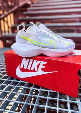 Nike vista lite "pure platinim"

кросівки найк віста5 фото