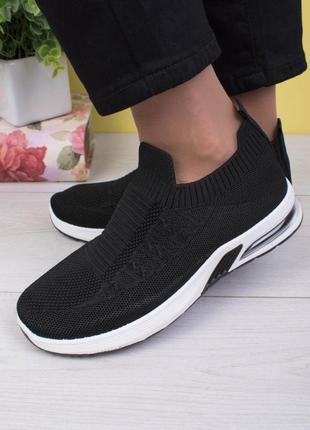 Стильні чорні кросівки з текстилю сітка літні дихаючі мокасини