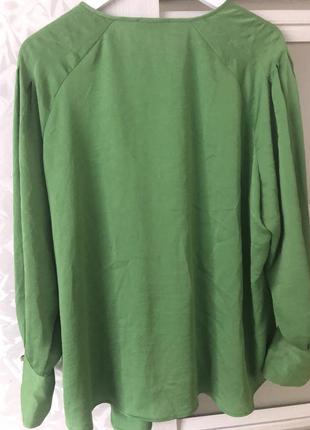 Яркая блуза зелёная большая3 фото