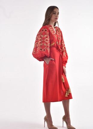 Сукня вишита «знахідка» червона2 фото