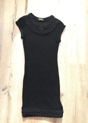 Черное вязанное платье.2 фото