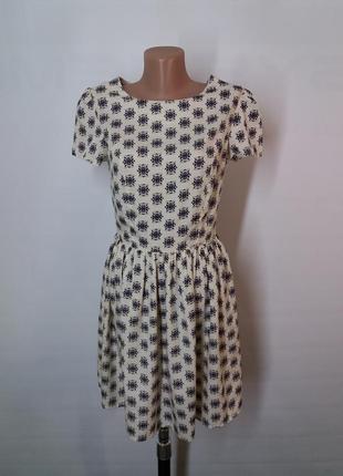 Знижка на прекрасне плаття в квіточку орнамент від atmosphere