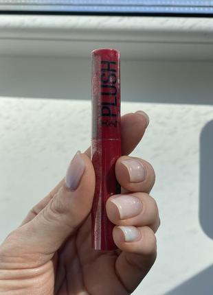 Nyx plush lipstick gel помада з кремову текстуру для губ глянцева