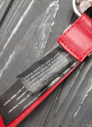 Шикарный, стильный ремешок с металлическими вставками