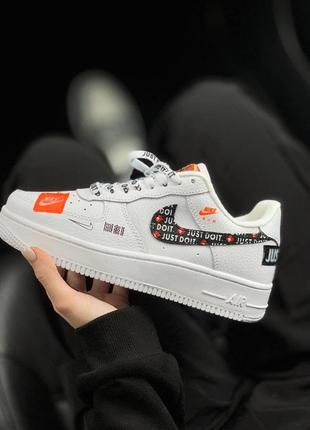 Женские кроссовки nike air force 1 low just do it white купить наложенным платежом 936-40)