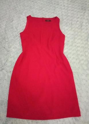 Шикарна червона сукня1 фото