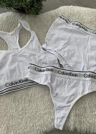 Спортивный комплект (топ, трусики и шорты) calvin klein, размеры l, xl