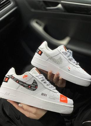 Женские кроссовки nike air force 1 low just do it white