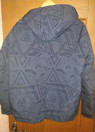 Куртка отличная 2