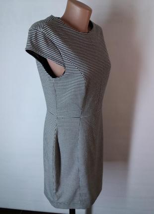 Трендовое классическое деловое платье в гусиную лапку от h&m7 фото