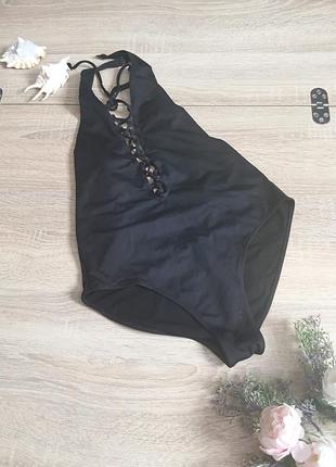 Купальник сдельный маленького размера s
