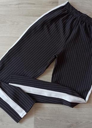 Стильні штани prettilittlething на дівчинку підлітка