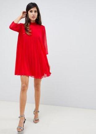Яркое воздушное платье asos плиссе красное нарядное