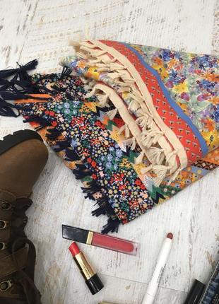 Шарф, хустка - стильна весна
