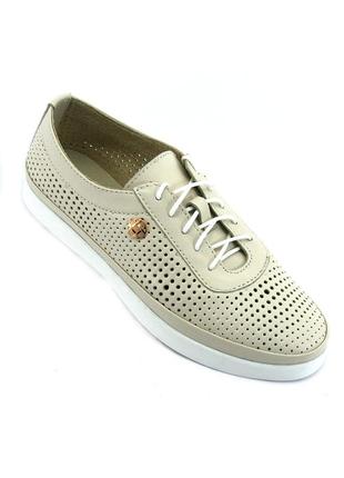 Бежеві туфлі натуральні 118-11-2024-04