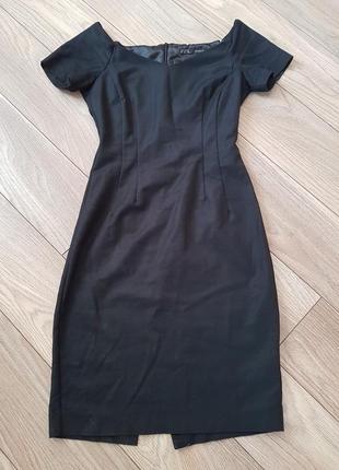 Чорне маленьке плаття від zara