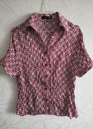 Тоненькая жатая блузка