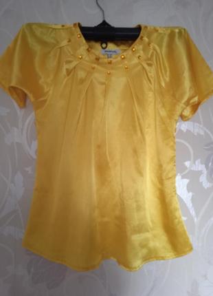 Блуза желтая атласная1 фото
