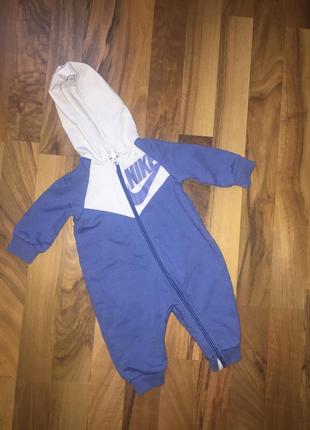 Чоловічок nike