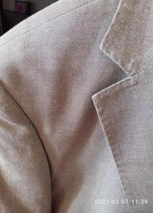 Бежевый новый фирменный пиджак7 фото