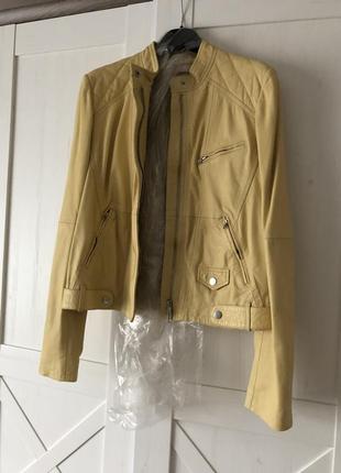 Курта кожаная жёлтая5 фото