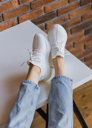 Женские кроссовки adidas yeezy boost 350 white