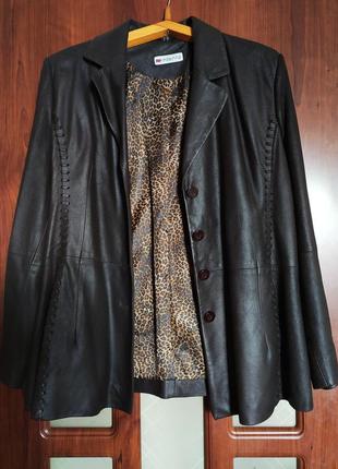 Очень красивая качественная кожаная куртка, кожаный пиджак, жакет3 фото