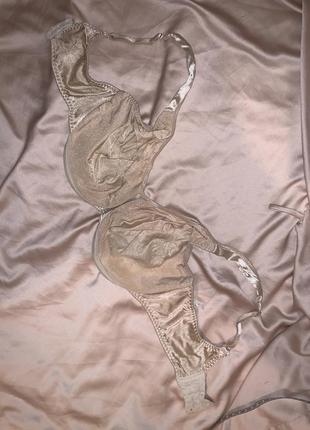 Бюстгальтер 70 d