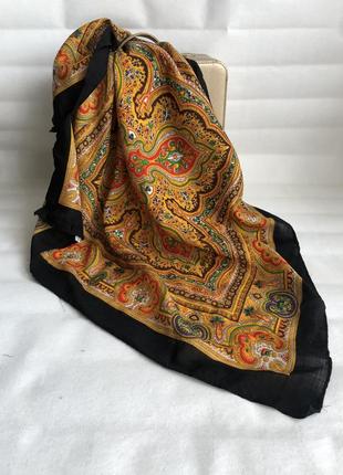 Шерстяной винтажный платок