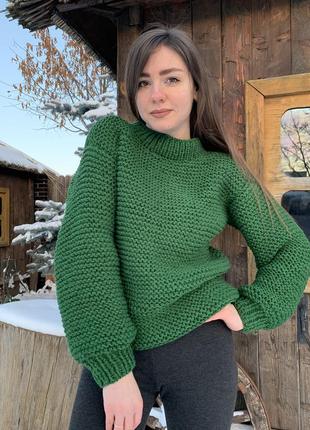 Жіночий в'язаний светр оверсайз об'ємний простий ручної роботи💚5 фото
