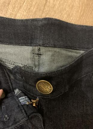 Брюки джинсовые со сваровски вышивкой3 фото