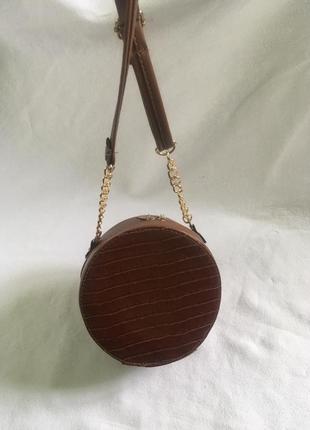 Сумка сумочка круглая коричневая2 фото