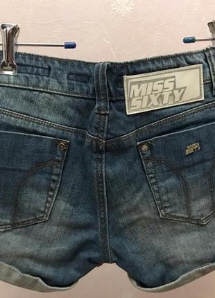 Miss sixty. джинсовые шорты.2 фото