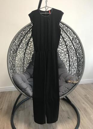 Стильний чорний комбез