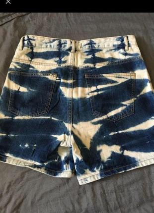 Моми шорті 3