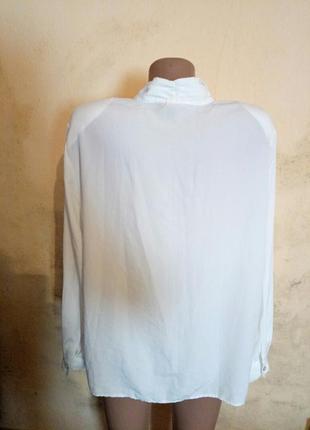 Белая блузка с вышивкой5 фото