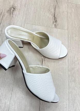 Сабо шкіряні рептилія шльопанці