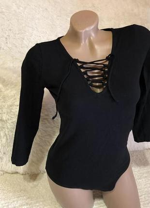 Боди со шнуровкой