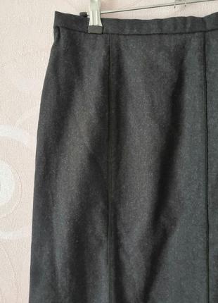 Темно-серая шерстяная юбка с зелеными тонкими полосками, винтаж2 фото