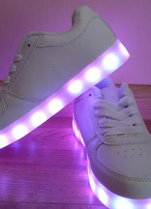 Кросівки led світяться підошвою на юсб зарядці світної2 фото
